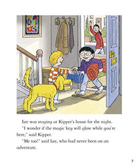 Read with Oxford: Stage 5: Biff, Chip and Kipper: Fireball in the Sky and Other Stories - The English Bookshop