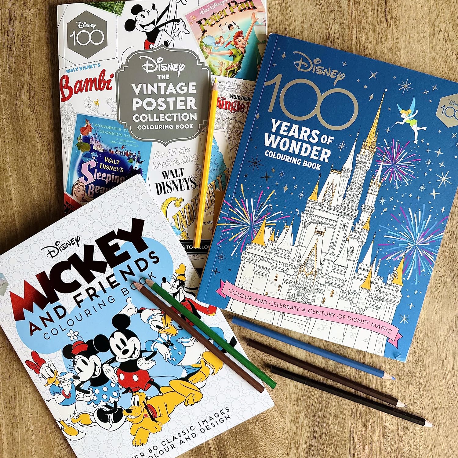 Disney 100 Years of Wonder Colouring Book: Celebrate a century of Disney magic!