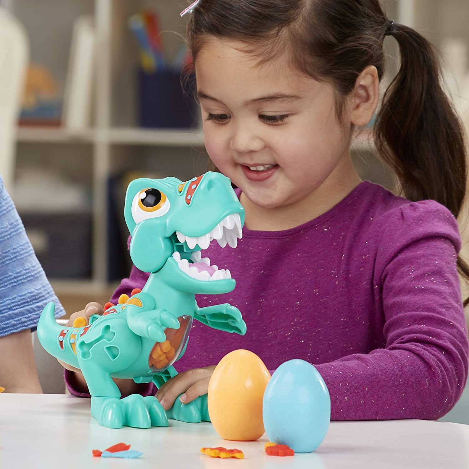 Play-Doh Dino Crew Crunchin T-Rex - The English Bookshop